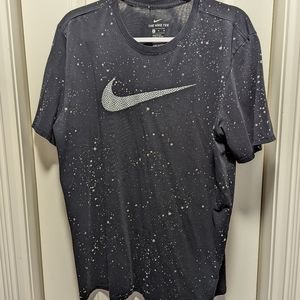 The Nike Tee speckled black Dri-Fit t-shirt